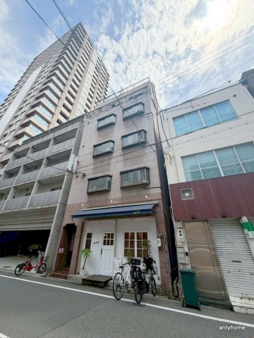 ラパンジール京町堀の外観