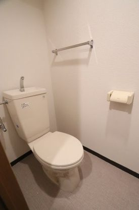 シェソワ２１のトイレ|清潔感のあるトイレです