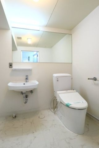 東光苑マンションのトイレ