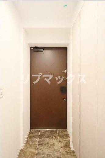 【玄関】グランカーサ横濱石川町