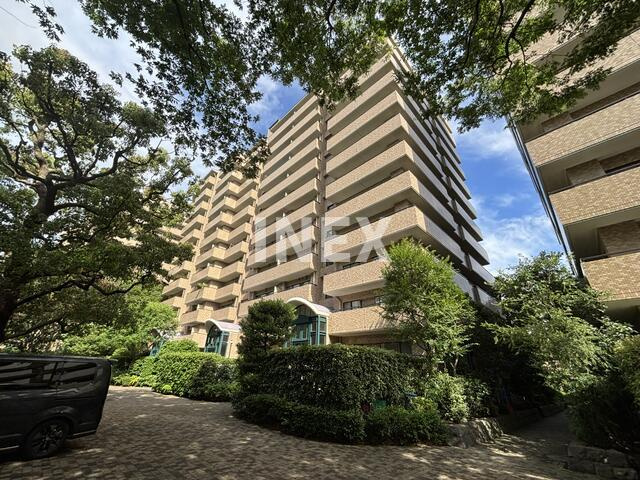 横浜市中区本牧原の賃貸マンションの外観