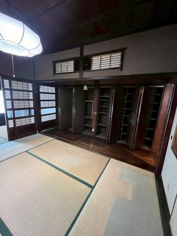 神田店舗付住居の和室