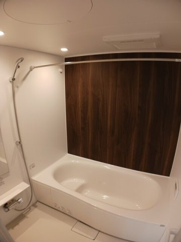 ドメーヌ山鹿　Ｂの浴室|日々の暮らしに欠かせないお風呂です