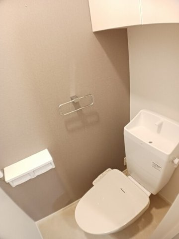 ドメーヌ山鹿　Ｂのトイレ|トイレです