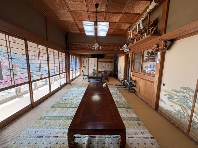 龍ヶ崎市須藤堀町の居間・リビング