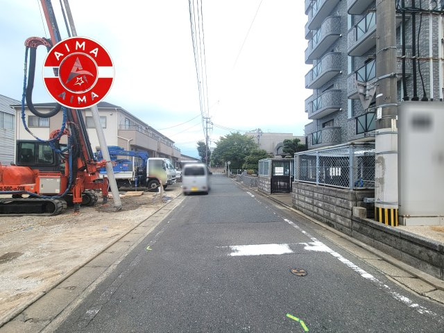 福岡市博多区板付4丁目第2-3棟（1号棟）　の外観|前面道路含む現地の写真です。