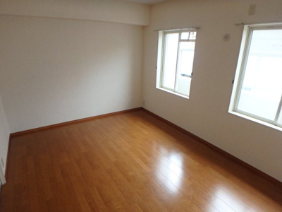【寝室】 | エバーグレイス西宮 | 落ち着いて過ごせるお部屋なので、寝室にいかがでしょうか