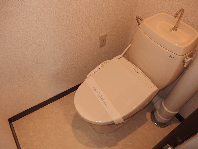 マンション岡田のトイレ