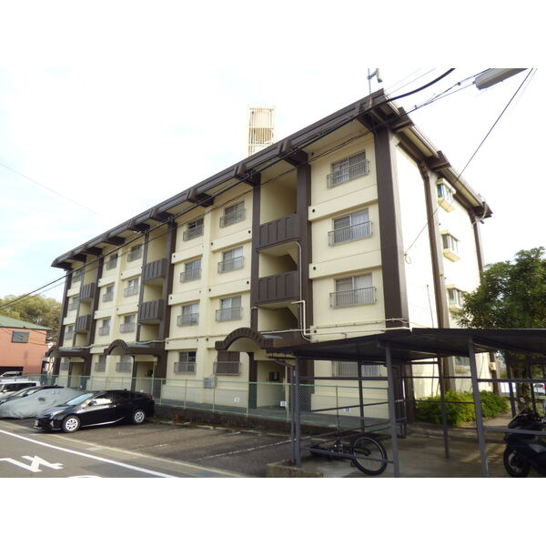 マンション岡田
