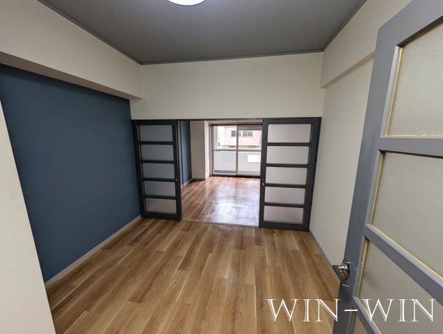 ディスティーノ豊橋 Westの居間・リビング