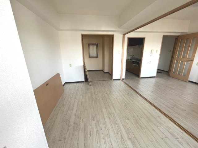 キャニスコート上新庄