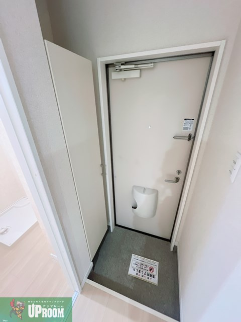 ラフィネNの玄関