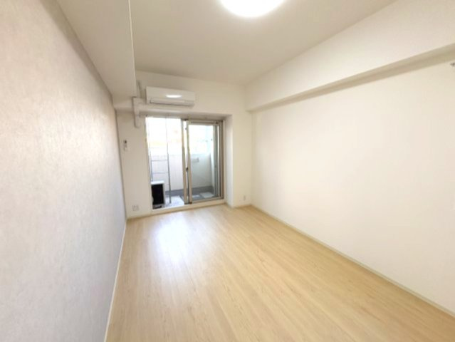 willDo三宮イーストの居間・リビング