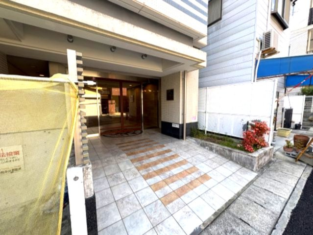 willDo三宮イーストのエントランス