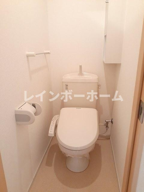 ソリヤ　エスティ　【非対面対応】接客・申込・契約オンライン！LINE×相談可！のトイレ|トイレもきれいです