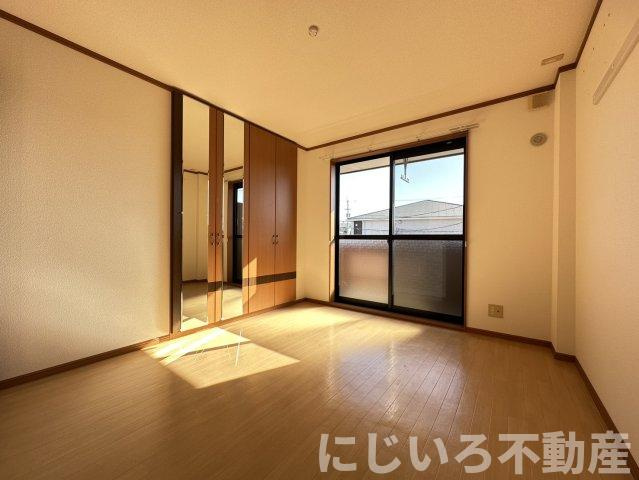 ルミナスハイム羽浦の寝室