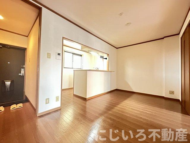 ルミナスハイム羽浦の居間・リビング