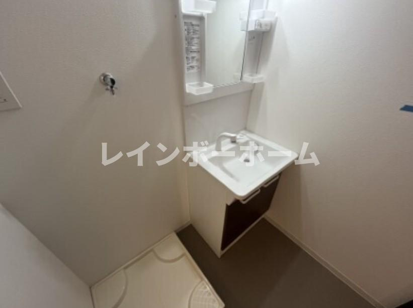 ジーメゾン見沼新提の独立洗面台