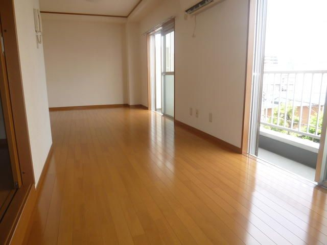 パレスメゾンＥの寝室