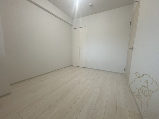 ラフィネール大阪十三の寝室