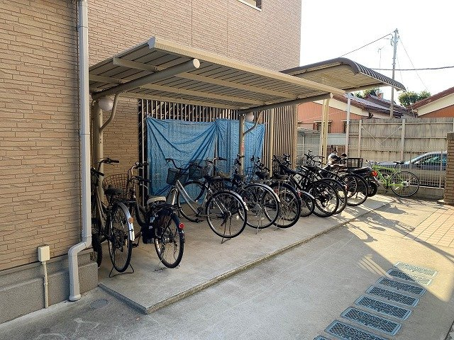 クレイノ港北Ⅱのその他|駐輪場　原付＆自転車のみ駐輪可能