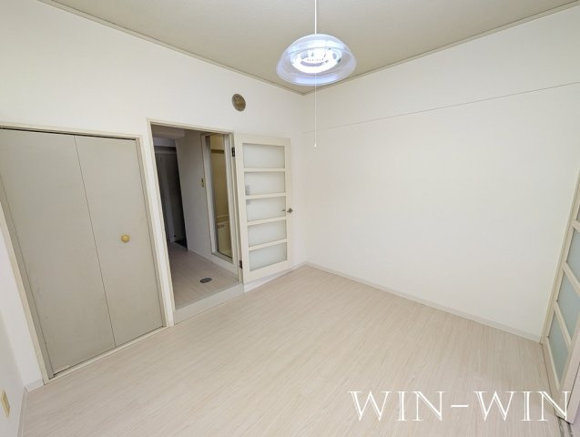 ディスティーノ豊橋 Eastの洋室