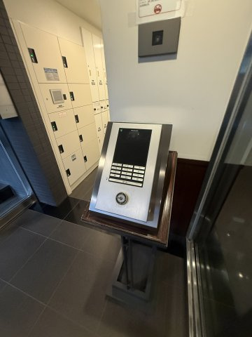 日本橋室町デュープレックスポーションのエントランス
