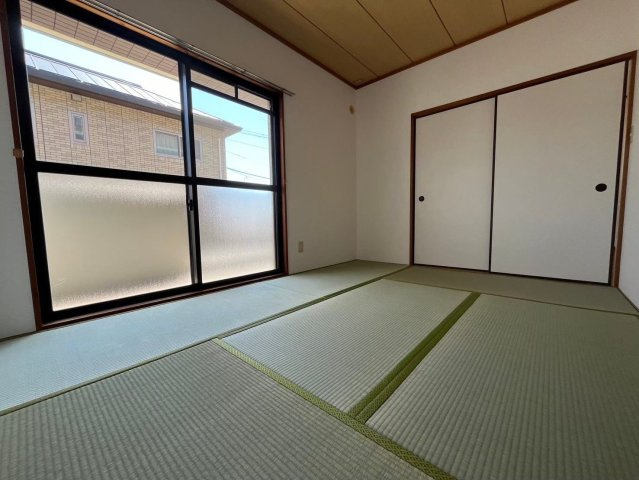 オレンジヒル新宮の和室