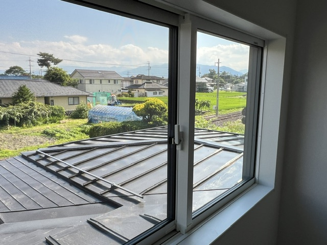 松本市島立　中古戸建の展望|周囲には高い建物もなく、明るい日差しが入ります。