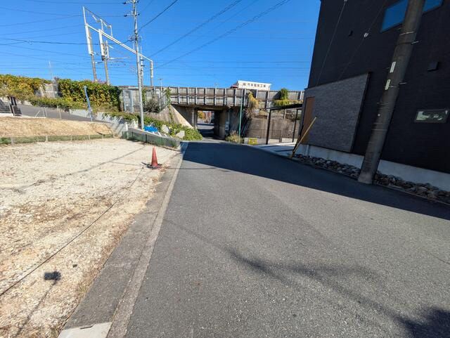 【トーヨーホーム売主/売建】緑区清水山二丁目Ａ分譲の前面道路含む現地写真|Ａ／Ｂ分譲 前面道路