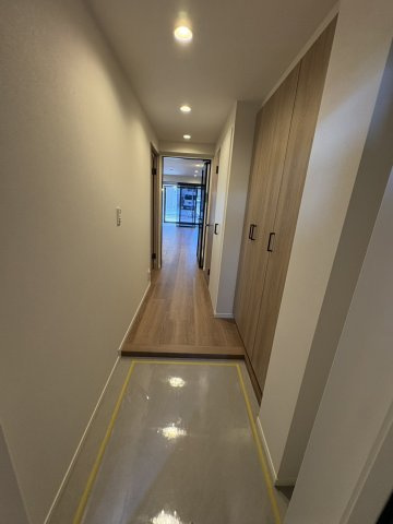 マイキャッスル東長崎の玄関