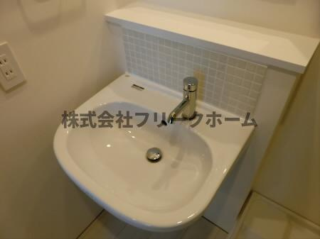 LAPiS三鷹の洗面所