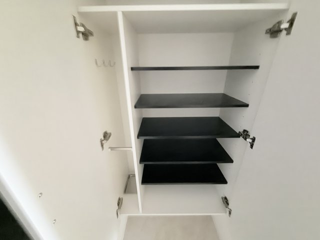 セレニテ神戸駅前アリエの収納