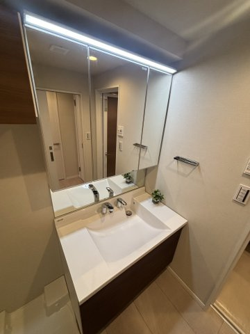 クリオ三ノ輪壱番館の洗面所