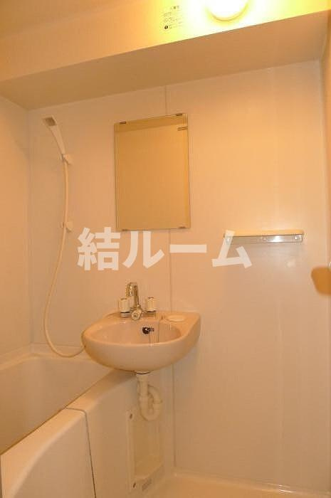 豊島区雑司が谷３丁目の賃貸マンションの浴室