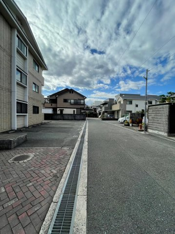 エザンスの周辺