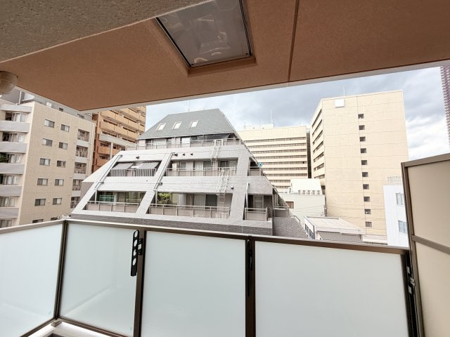 セレニテ神戸駅前アリエの展望