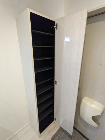 ハーモニーテラス名楽町の玄関|シューズボックス