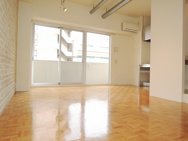 【寝室】アーバンスタイル心斎橋