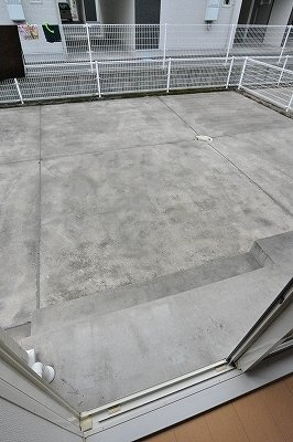 ソレイユ　ドゥ　Ｆの庭