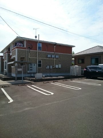 ガーデンハウスマロンⅠの駐車場