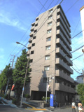 ルーブル旗の台の画像