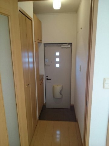 Ｙ’ｓコート弐番館　Ⅰの玄関