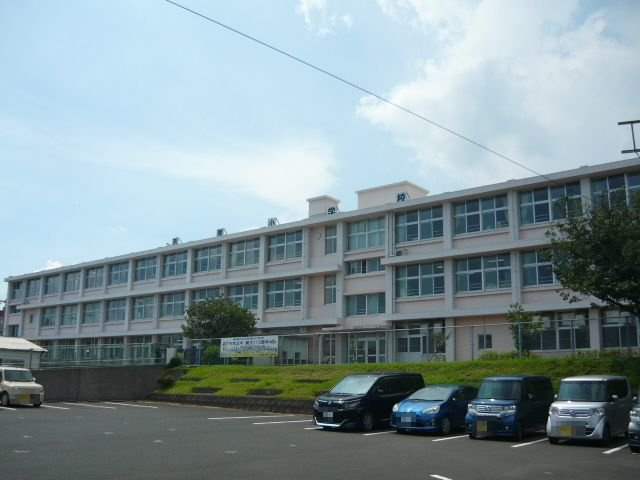 ポライトリーＭ・Ｔの周辺|西原小学校まで650m