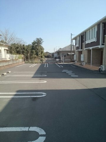コンフォートヴィラ旭原Ⅱ号棟の駐車場
