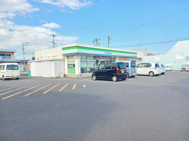 エテルノ　サピーＹＮの周辺|ファミリーマート鹿屋寿四丁目店まで450m