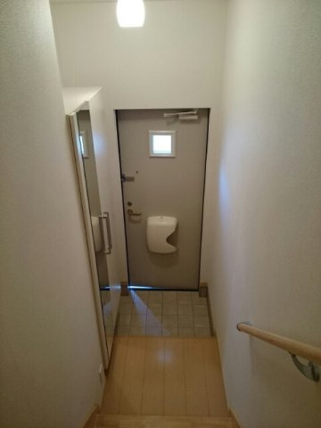 アメニティ　Ｂの玄関