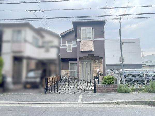 【外観】 | 南海本線「石津川」駅が徒歩11分。
通勤にも外出にもアクセス良好。家族でおでかけすることも増えそうですね♪