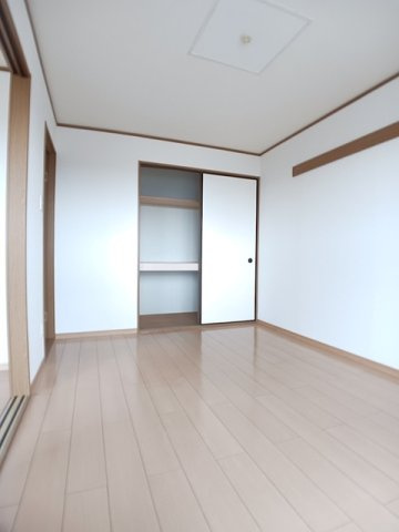 インペリアル山本の内装
