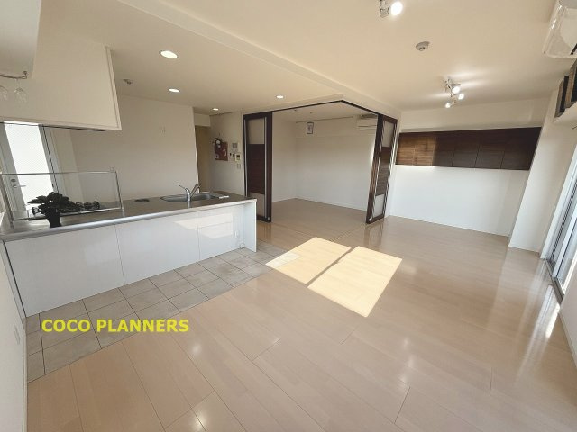 菊池郡菊陽町武蔵ヶ丘北１丁目の賃貸マンションの居間・リビング